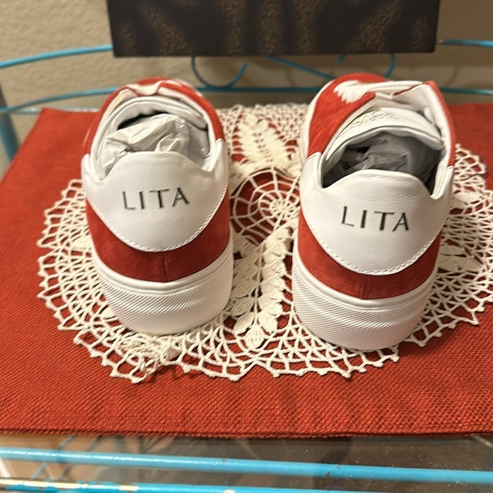 NWT Lita by Ciara sneaker. Italian leather and suede. - Picture 6 of 11